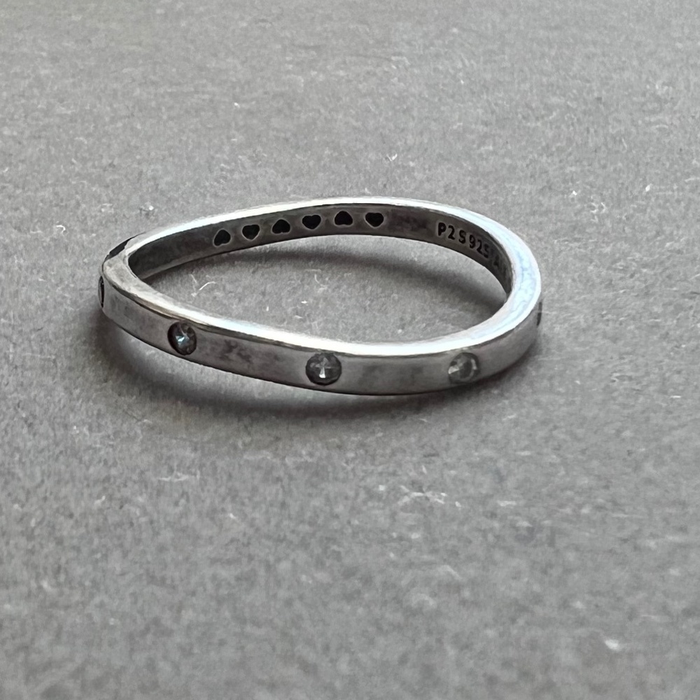 Pandora Swirling Droplets Ring size 8.5